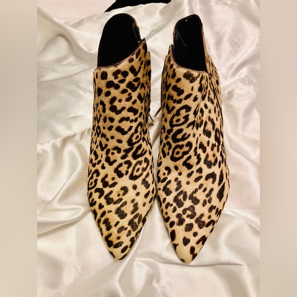 Sam Edelman Leopard Print Ankle Booties - Picture 1 of 12